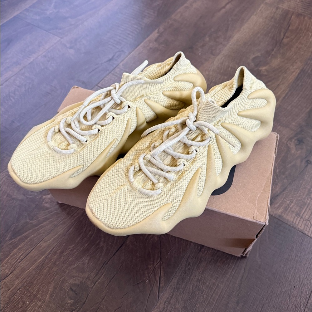 Men’s Adidas Yeezy 450 - Picture 3 of 7